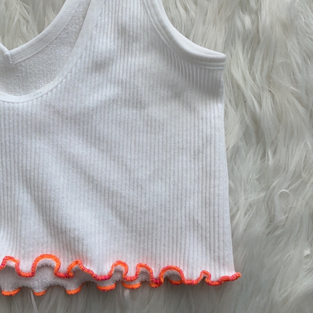 Colsie | Seamless Ribbed Cropped Tank Top - Picture 7 of 10